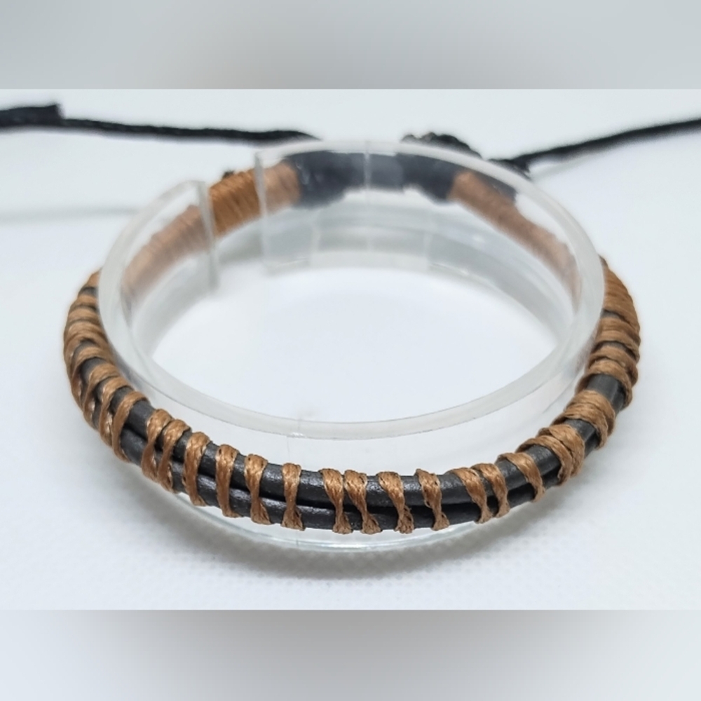 Men's Bracelet Leather Braided Brown New f30‎